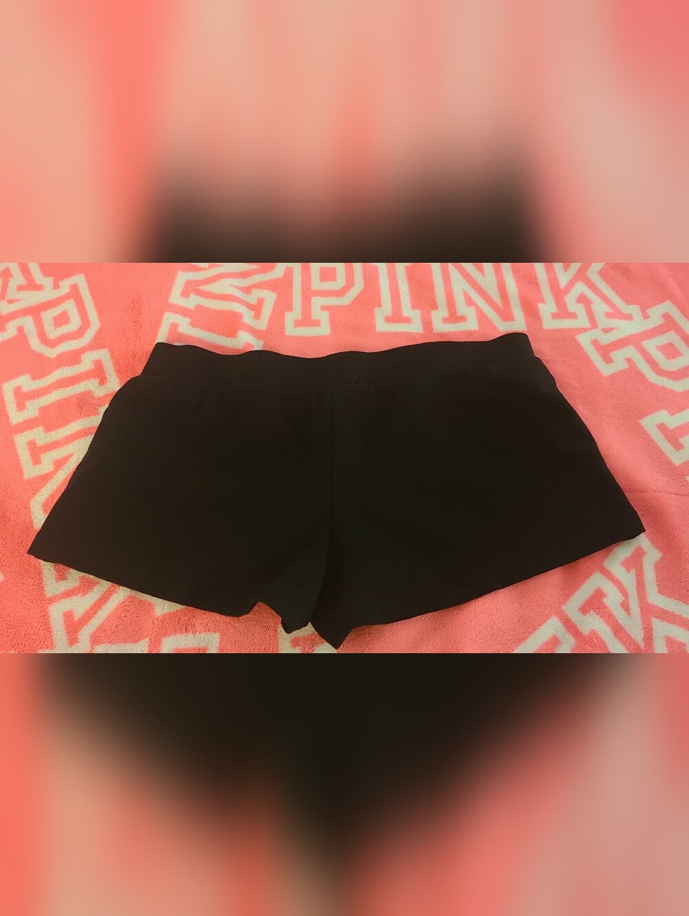 Vintage bebe Y2K Black Medium Short Shorts Rhinestone Bling Heart - Picture 5 of 7